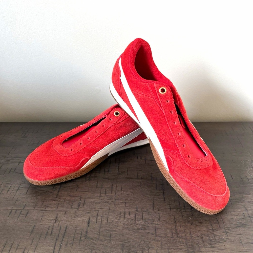 PUMA Red Suede Low Top Lace-Up Sneakers Rubber Sole Style 402673-06 Women's 8